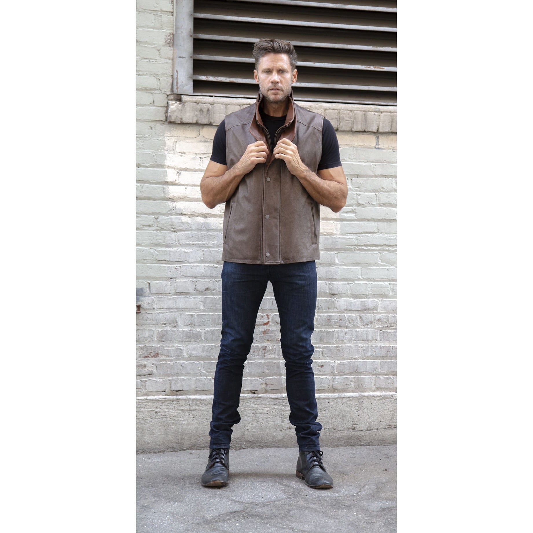 トップス refomed / CASTRO BOA VEST BROWN Men Western Suede Vest Rider Cowboy Fringes Bead Bones